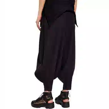 PLEATS PLEASE ISSEY MIYAKE