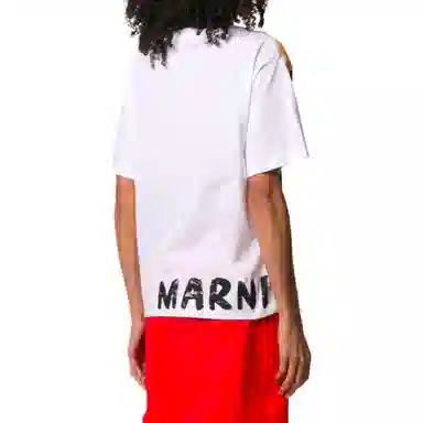 MARNI T