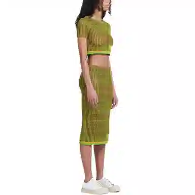 MARNI T