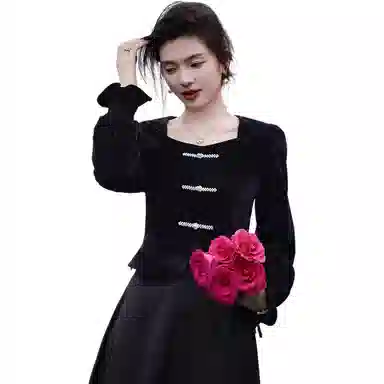 【dme】 纯色丝绒典雅方领珍珠盘扣荷叶边长袖衬衫 女款