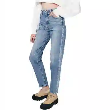 MOUSSY