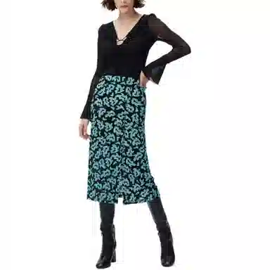 DIANE VON FURSTENBERG V