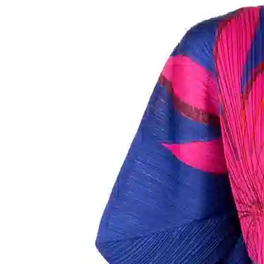 PLEATS PLEASE ISSEY MIYAKE