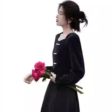 【dme】 纯色丝绒典雅方领珍珠盘扣荷叶边长袖衬衫 女款