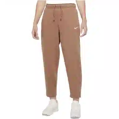 Nike Sportswear Collection Essentials Curve