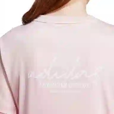 adidas SIGNATURE GRAPHIC PRINT T-SHIRT T