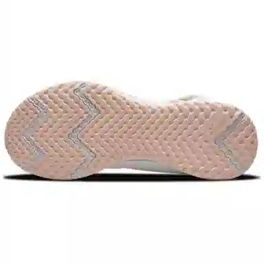 Nike Revolution 5 FlyEase White Orange