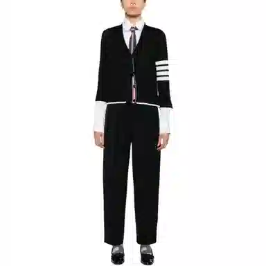 THOM BROWNE V
