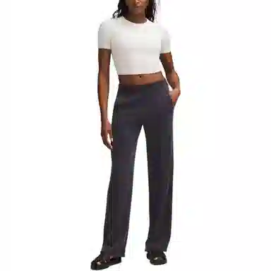 lululemon Hold Tight T