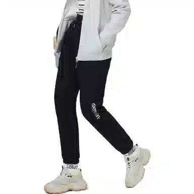 OUTDOOR PRODUCTS Logo