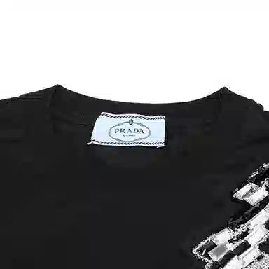 PRADA T