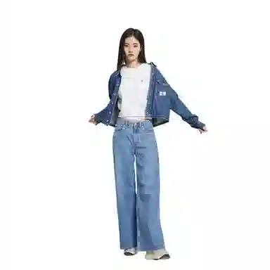 CKCalvin Klein LogoT