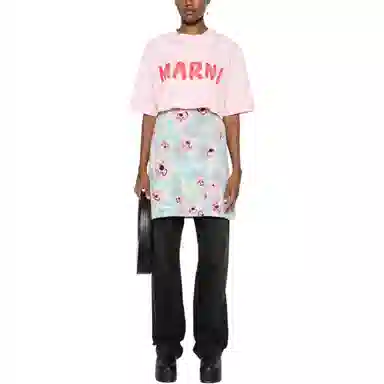 MARNI T