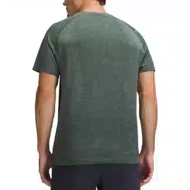 lululemon Metal Vent Tech Silverescent T