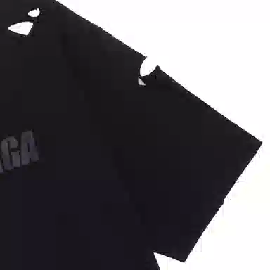 Balenciaga SS22 T