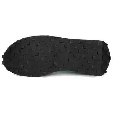 Stussy x Nike Roshe Run LD-1000