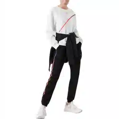 EMPORIO ARMANI FW22 Logo