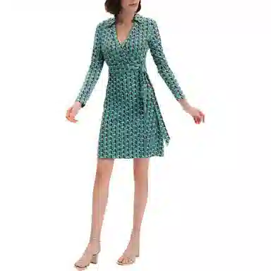 DIANE VON FURSTENBERG V