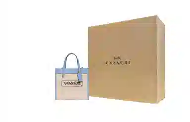 COACH Field 22 Logo Tote