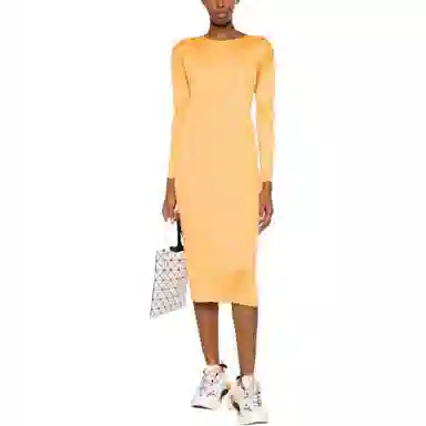 PLEATS PLEASE ISSEY MIYAKE