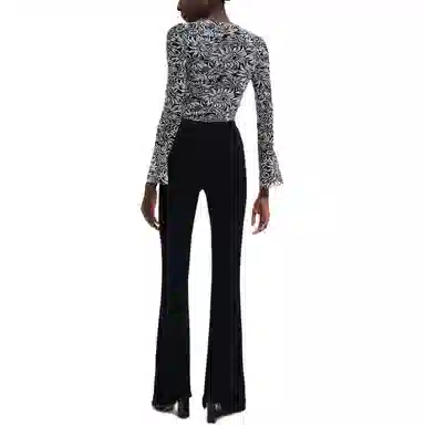 DIANE VON FURSTENBERG V