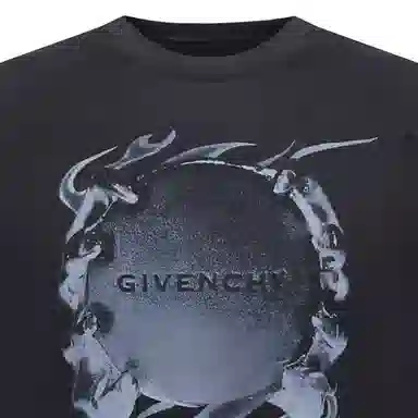 GIVENCHY T