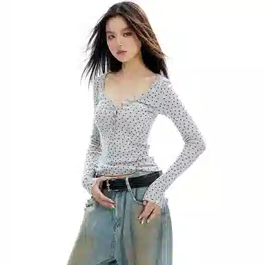 APEA Sweetheart V-Neck Long Sleeve Tee