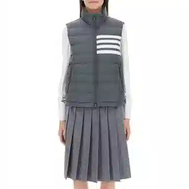 THOM BROWNE FW22