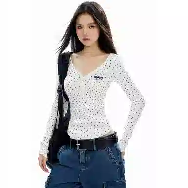 APEA Sweetheart V-Neck Long Sleeve Tee