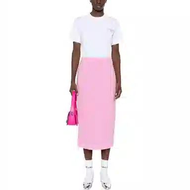 PRADA T