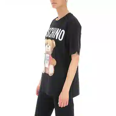 MOSCHINO T