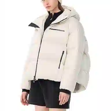 波司登 休闲连帽拉链加厚羽绒服 女款