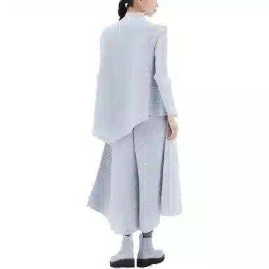 PLEATS PLEASE ISSEY MIYAKE SS22