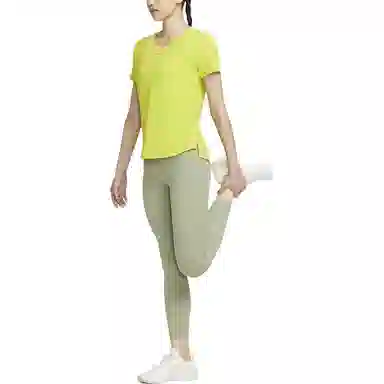 Nike Dri-FIT One Luxe T