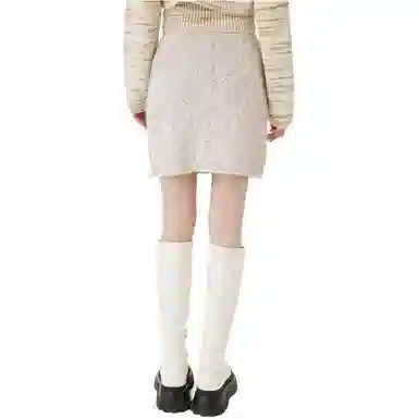 MOUSSY