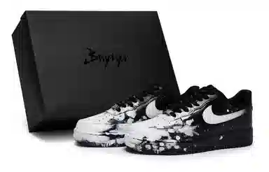 Nike Air Force 1 07 811