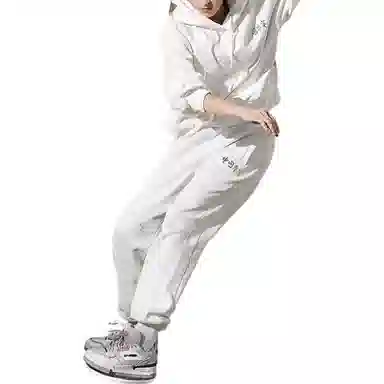 Vital Essential Logo