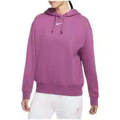 Nike Sportswear Collection Essentials Logo