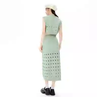 EPTISON WOMAN LogoA