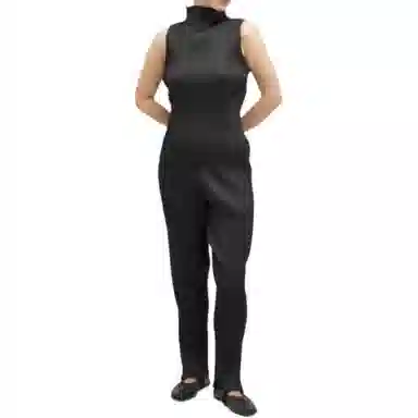 PLEATS PLEASE ISSEY MIYAKE