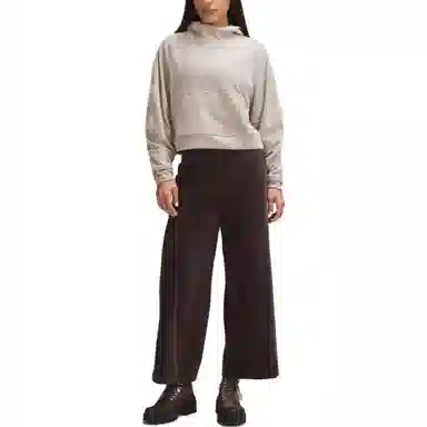 lululemon Scuba Mid-Rise Wide-Leg Crop Velvet Cord