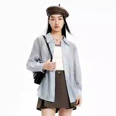 太平鸟 晕染衬衫 女款 蓝色纹样