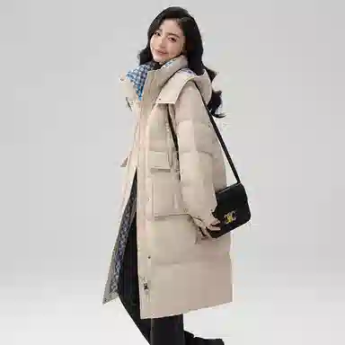 鸭鸭 中长款过膝立领连帽棋盘格撞色里衬韩版通勤时尚羽绒服 女款