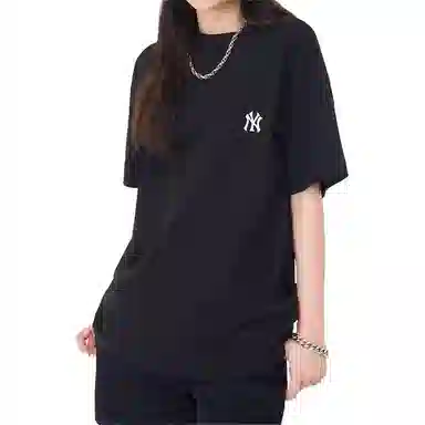 MLB T