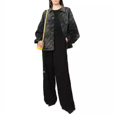 Balenciaga SS22 Logo