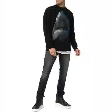 Givenchy FW22 Shark Print Crewneck Sweatshirt Black