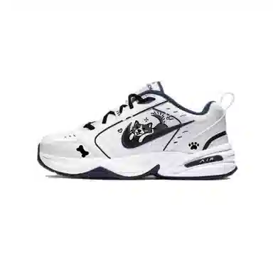 Nike Air Monarch 4