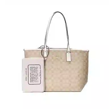COACH Reversible City 33