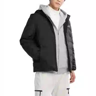 乔丹 男子训练系列 保暖拉链字母印花长袖休闲 防泼水连帽短款羽绒服 男款 黑色