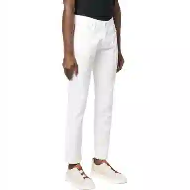 EMPORIO ARMANI SS22 Logo